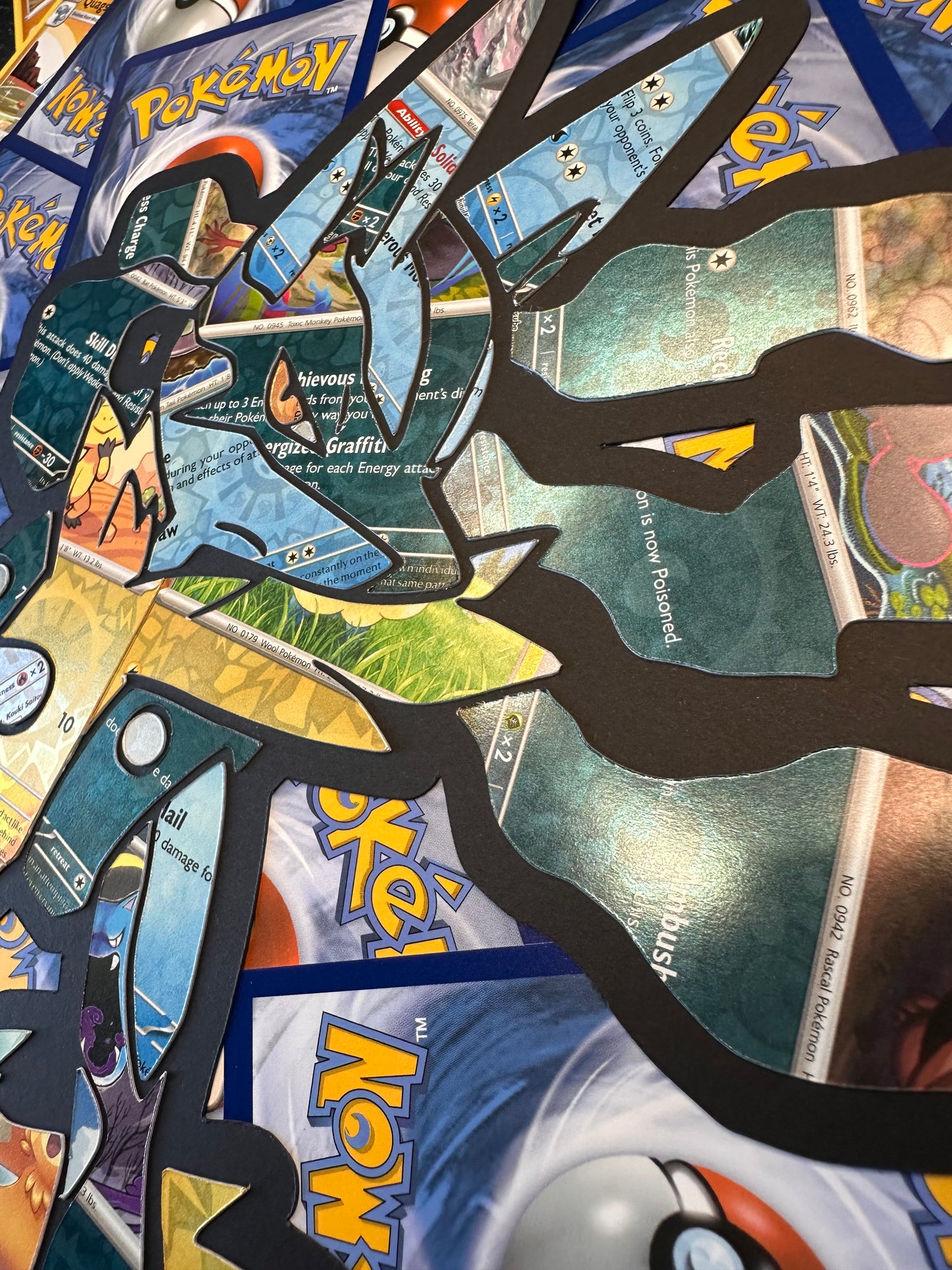 #448 MEGA LUCARIO Pokémon Holographic Card Cut Art