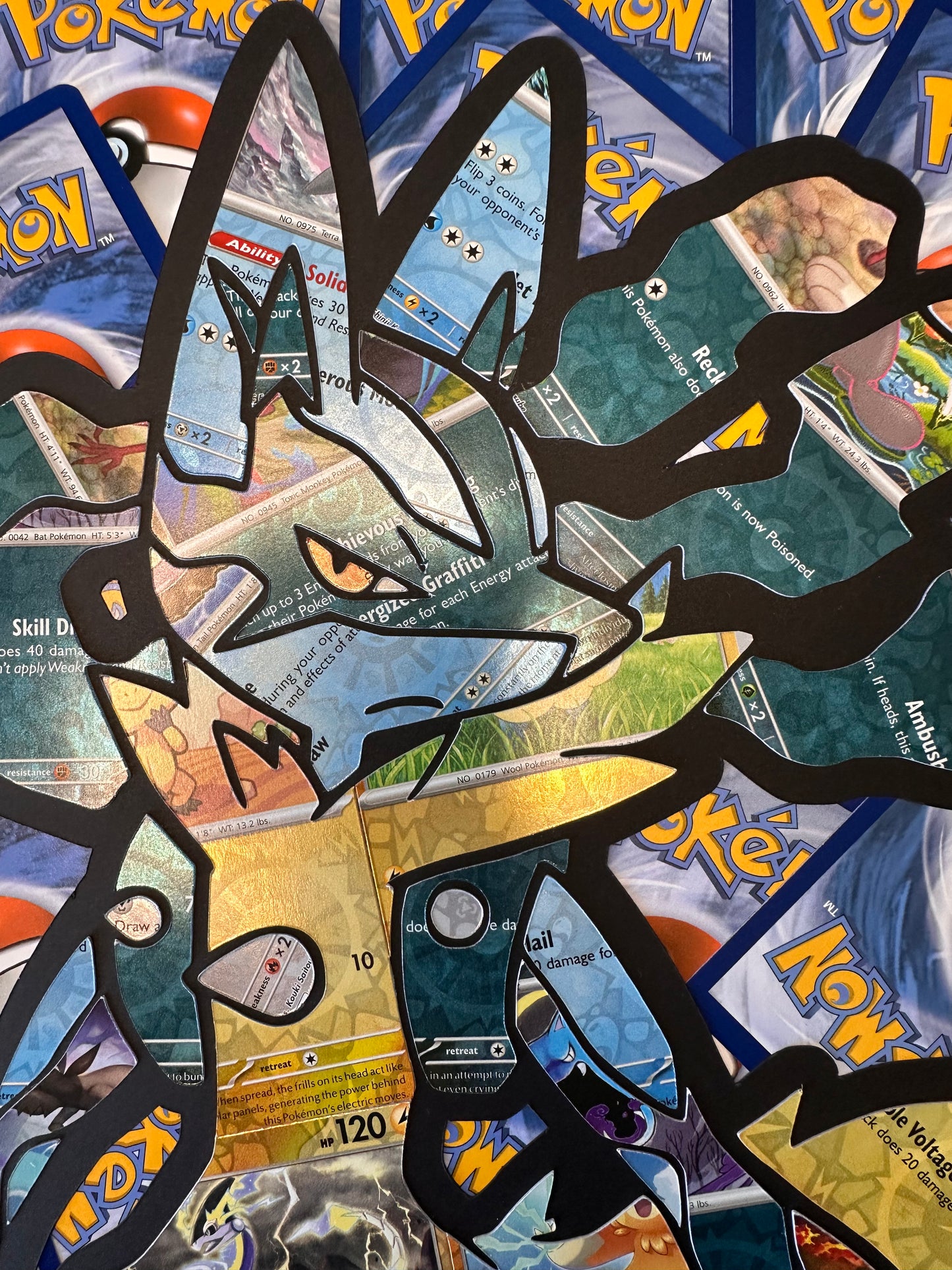 #448 MEGA LUCARIO Pokémon Holographic Card Cut Art