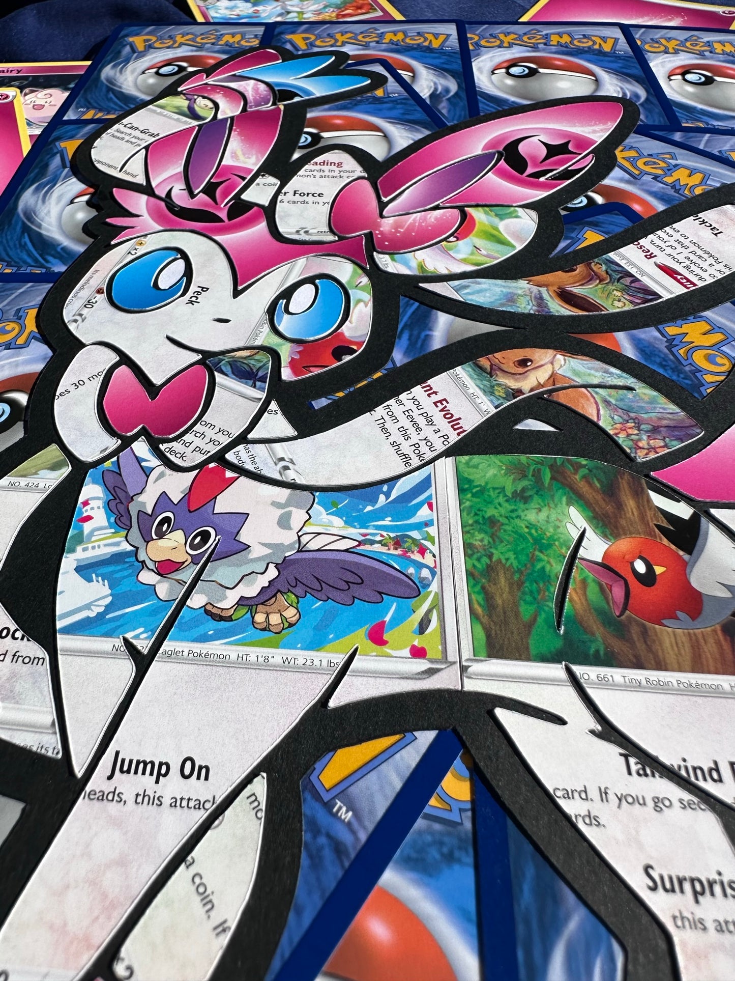 #700 SYLVEON Pokémon Card Cut Art